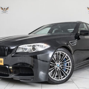 BMW M5 F10 4.4 V8 DKG