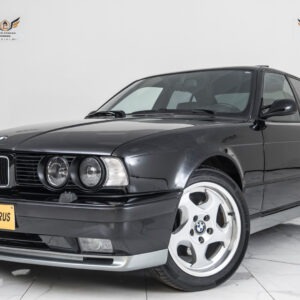 BMW M5 3.8i e34